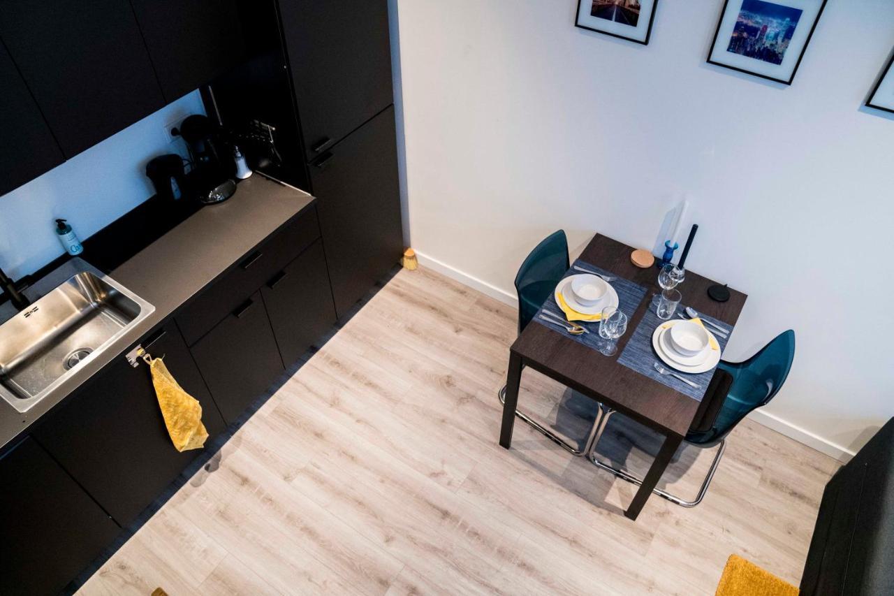 Appartement Deluxe Tilburg Bagian luar foto