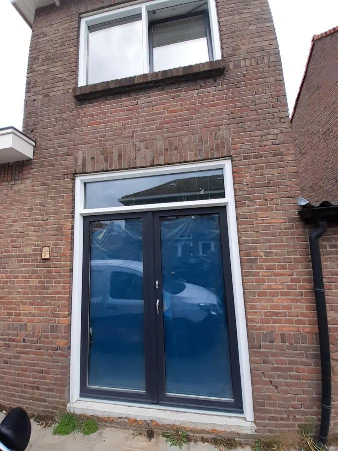 Appartement Deluxe Tilburg Bagian luar foto