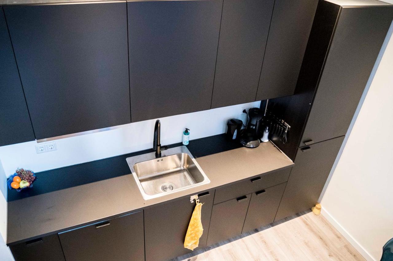 Appartement Deluxe Tilburg Bagian luar foto