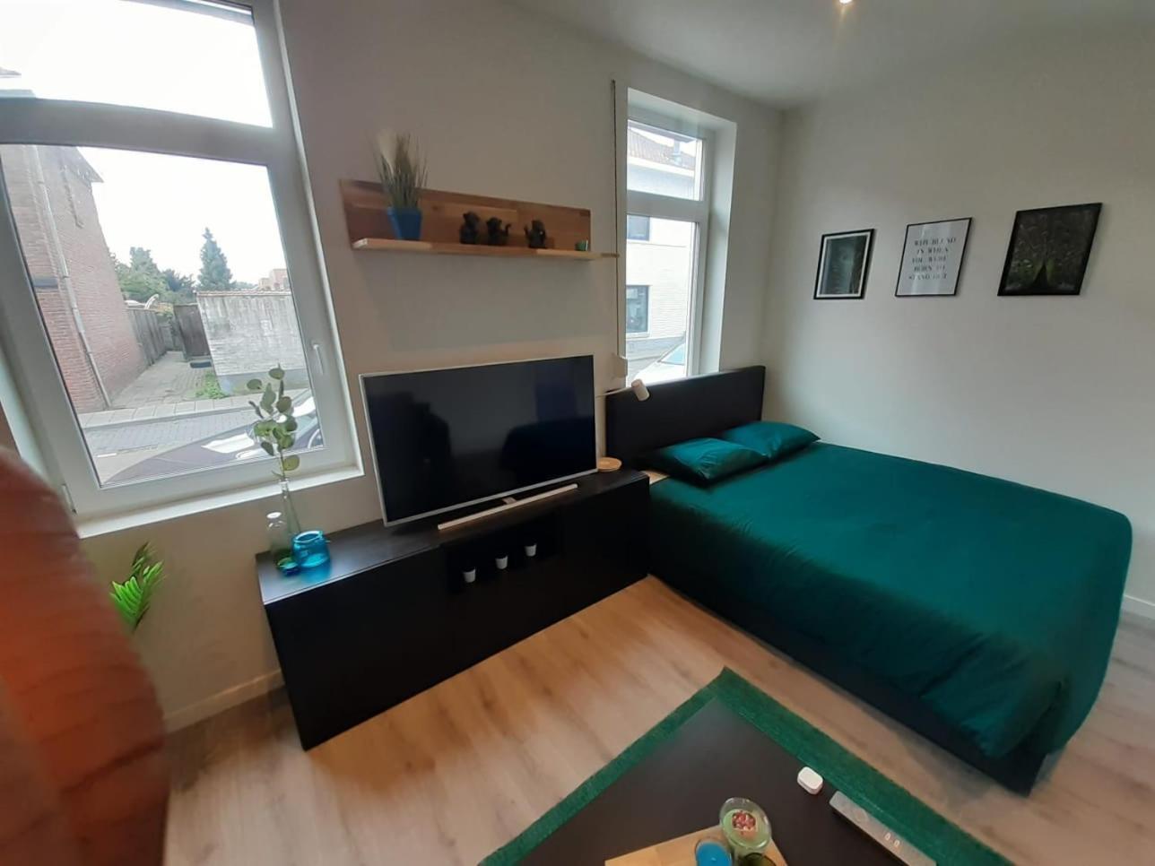 Appartement Deluxe Tilburg Bagian luar foto