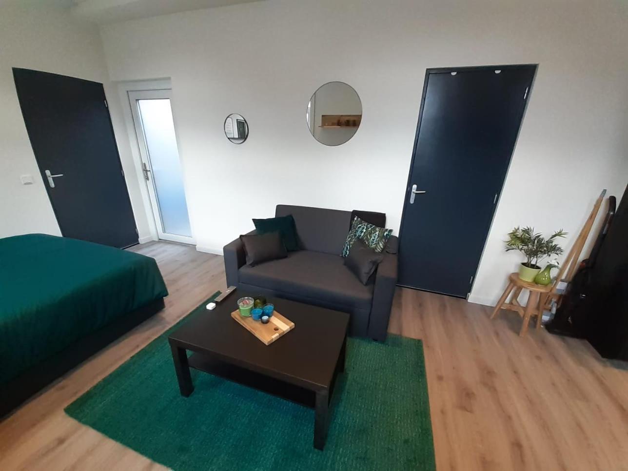 Appartement Deluxe Tilburg Bagian luar foto